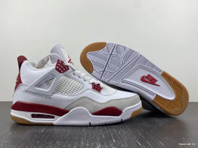 Air SB Nike DR5415-160 x 4 Jordan 1107